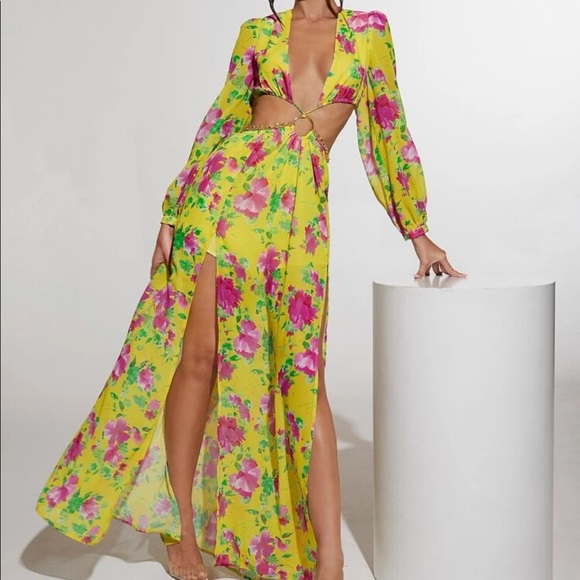 Boho floral dress with chain - Picture 2 of 7